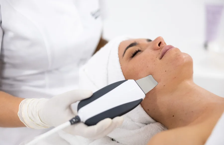 Trattamento viso anti-age